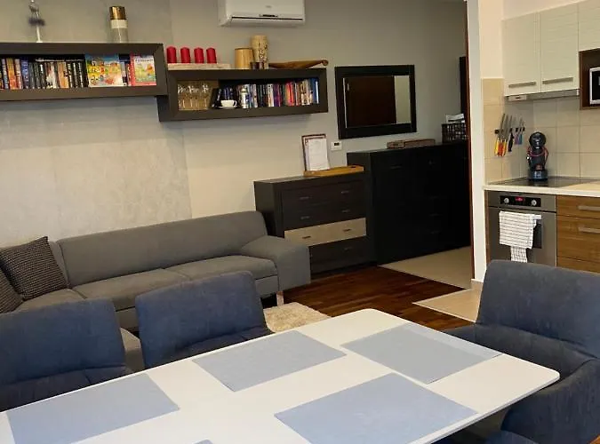 B-home Tatil Evi